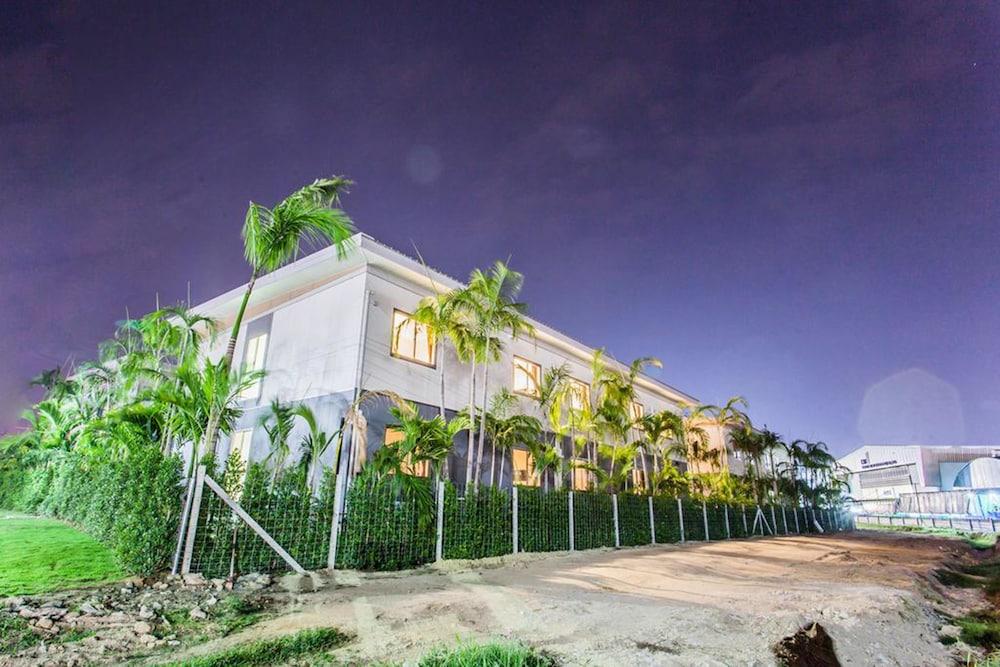 Morino Hotel Si Racha Ngoại thất bức ảnh